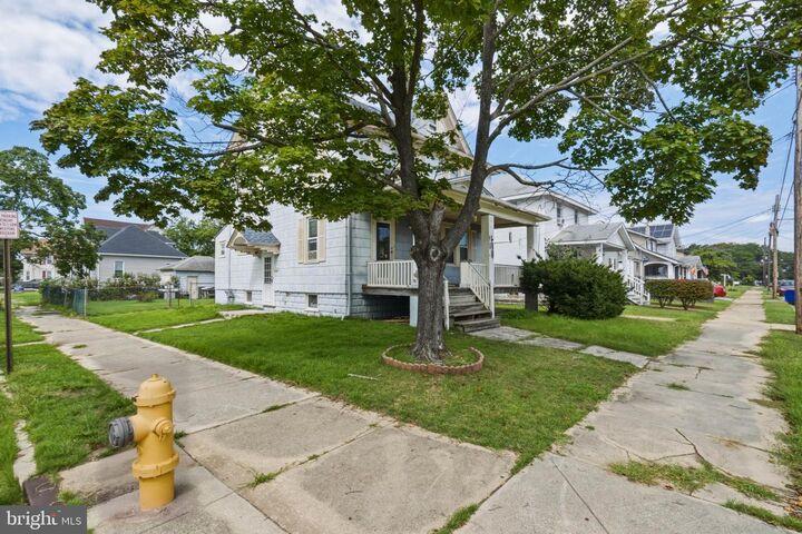Property Photo: 800 N 5th Street NJ 08332