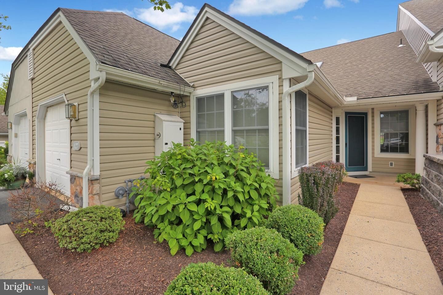Property Photo:  127 Hawthorne Court  PA 19610 