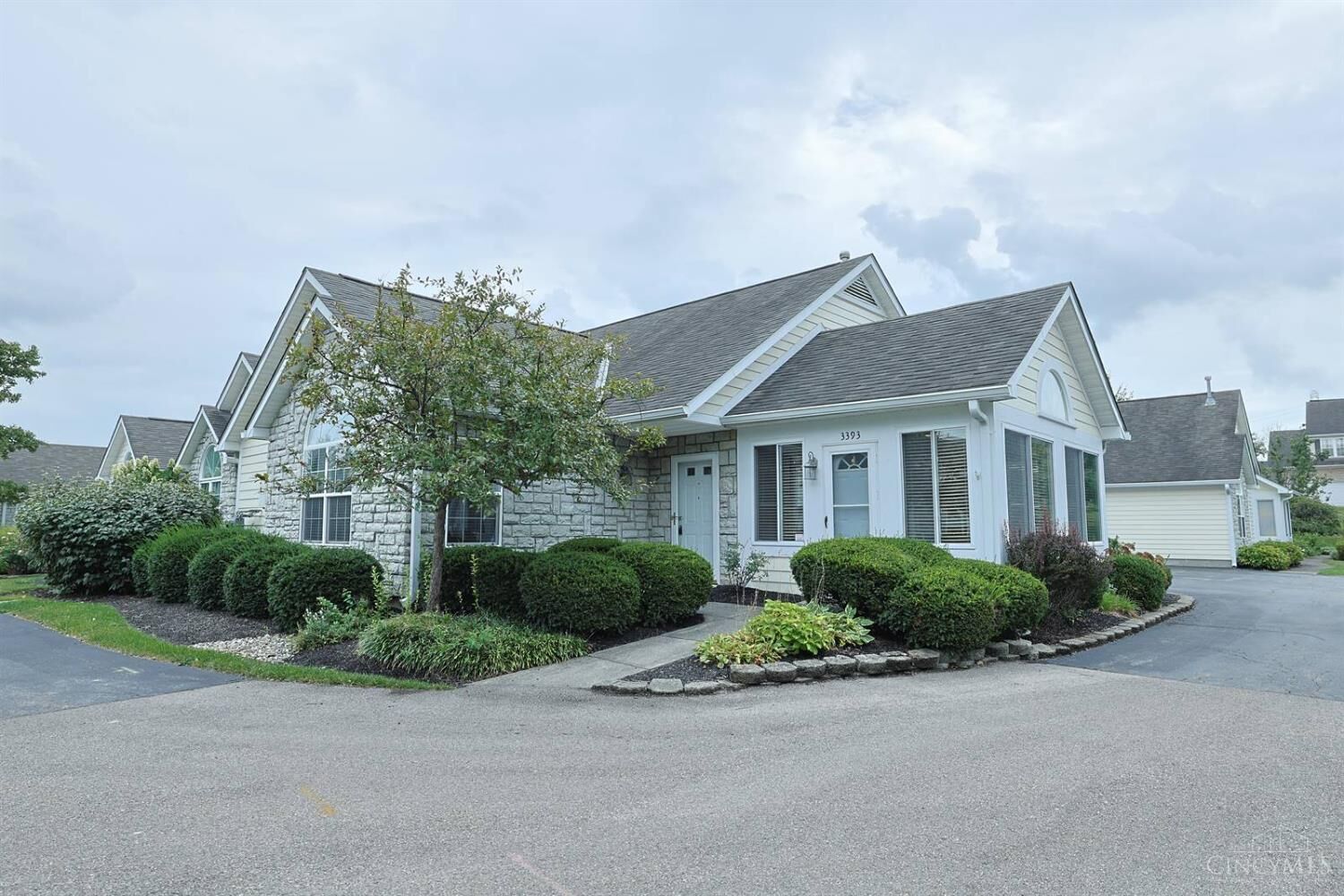 Property Photo:  3393 Ravine Place  OH 45039 