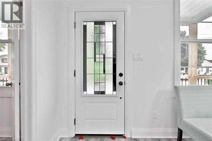 Property Photo:  549 Waterloo Street Upper  ON L8H 6V6 