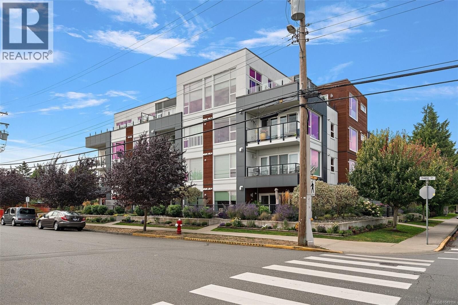 Property Photo: 2447 Henry Avenue 101 BC V8L 4N3