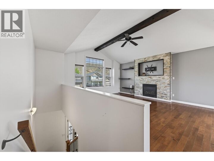Photo de la propriété:  2635 Rosewood Avenue  BC V2B 0C4 