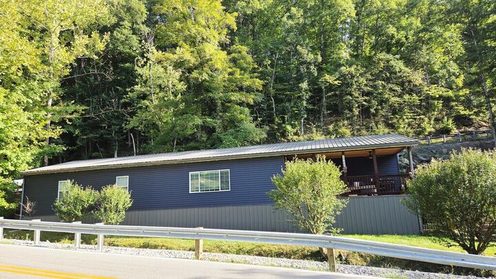 Property Photo:  1589 Fallsburg Road  KY 41230 