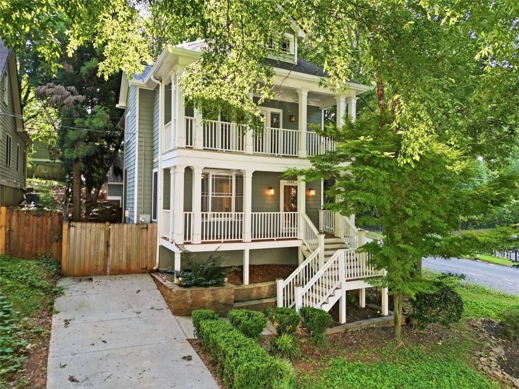 Property Photo: 1566 Conway Road GA 30032
