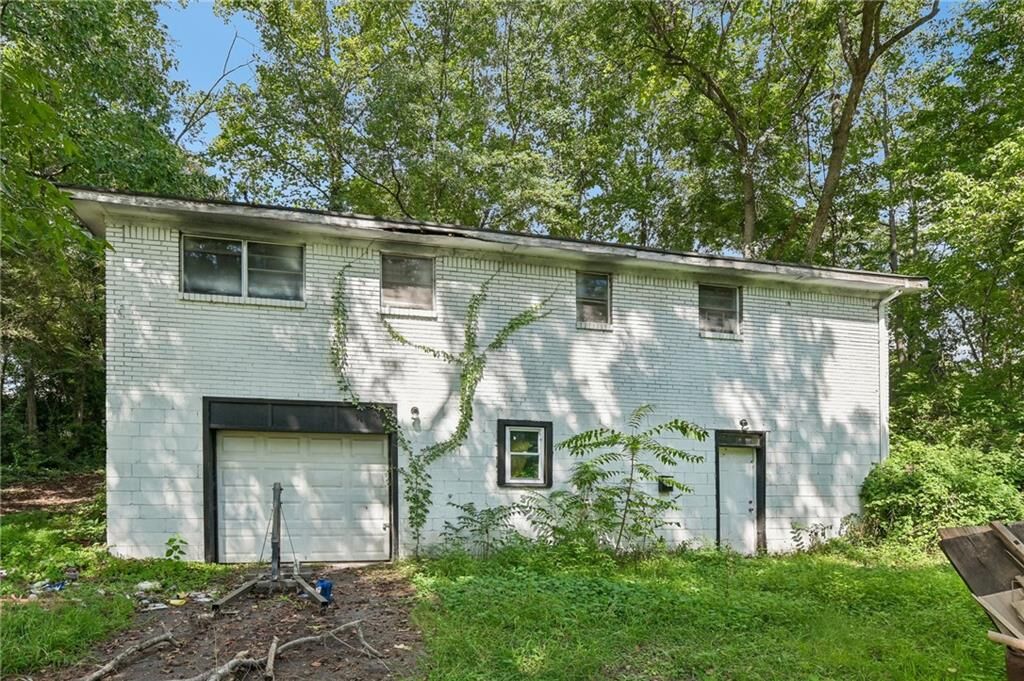 Property Photo: 370 Westchester Boulevard NW GA 30314