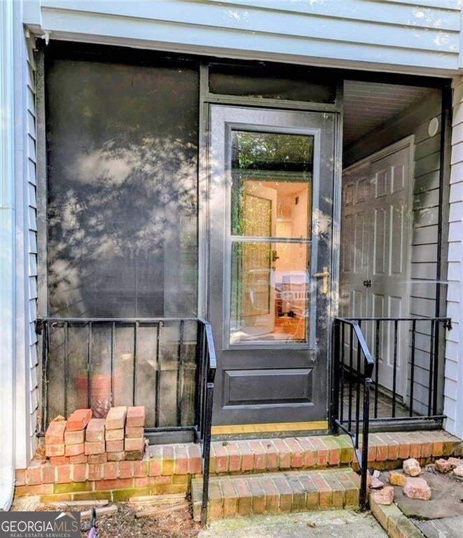 Property Photo:  6700 Roswell Road Unit 7A  GA 30328 