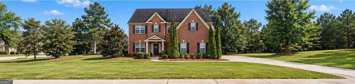 Property Photo:  121 Tuscany Court  GA 30252 