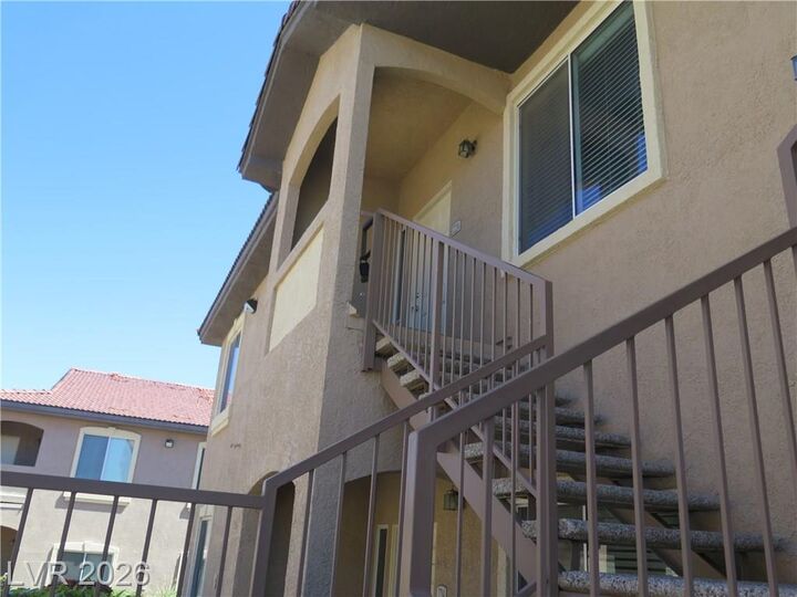 Property Photo: 2305 Horizon Ridge 2224 NV 89052