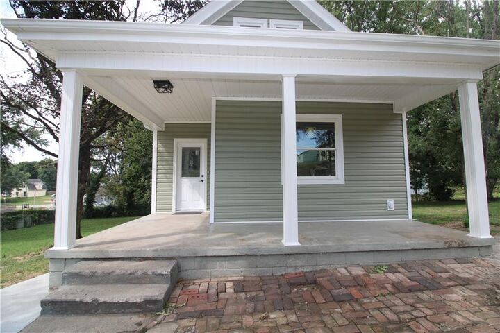 Property Photo:  2510 S 19th Street  MO 64503 