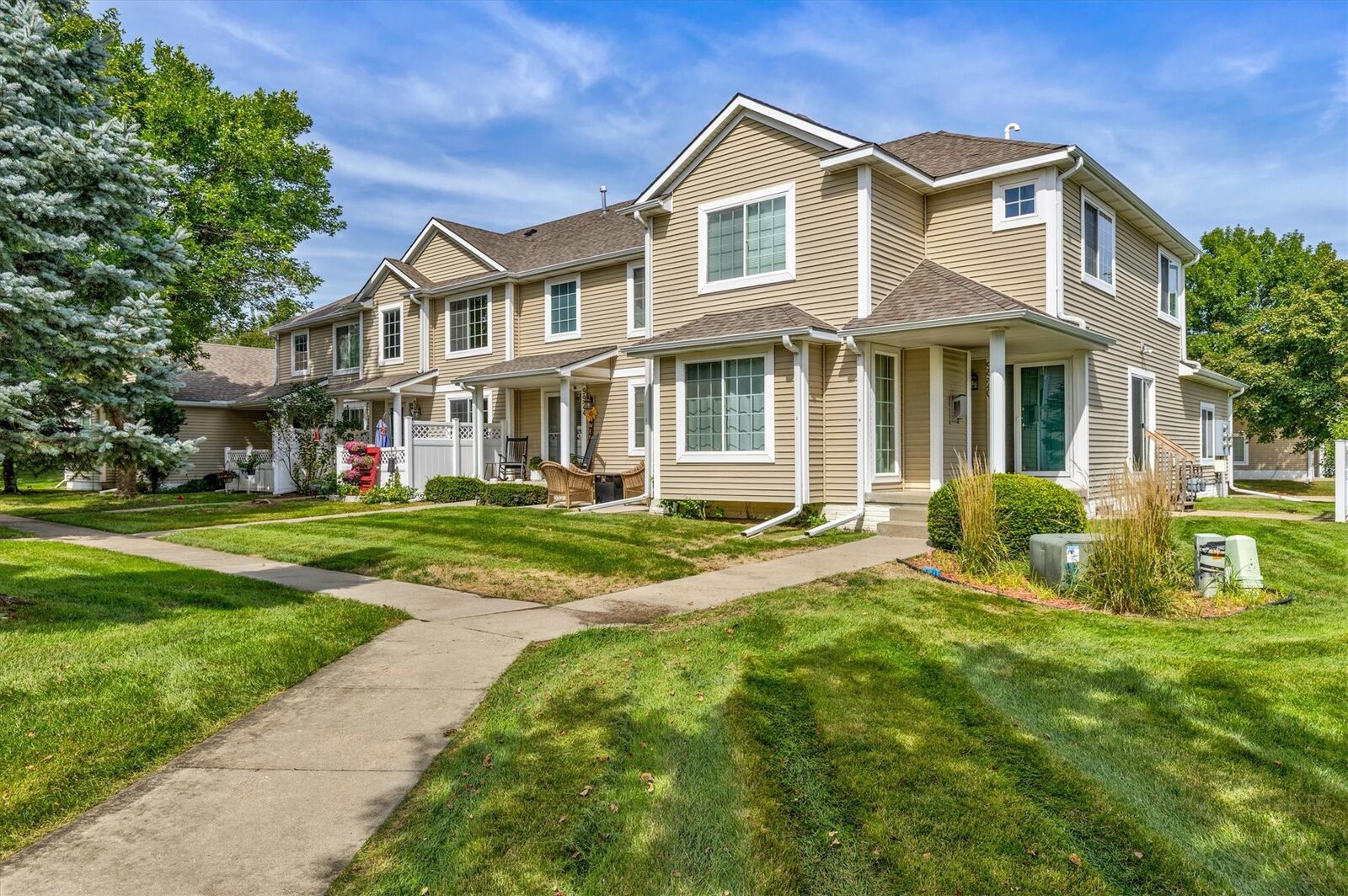 Property Photo:  9928 Country View Lane  IA 50131 