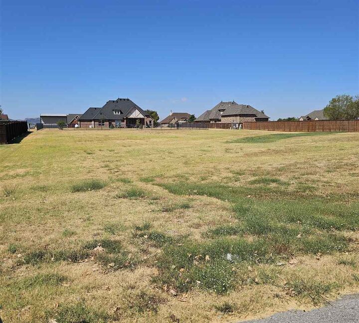 Property Photo: 1041 NW Still Water Trail OK 73507