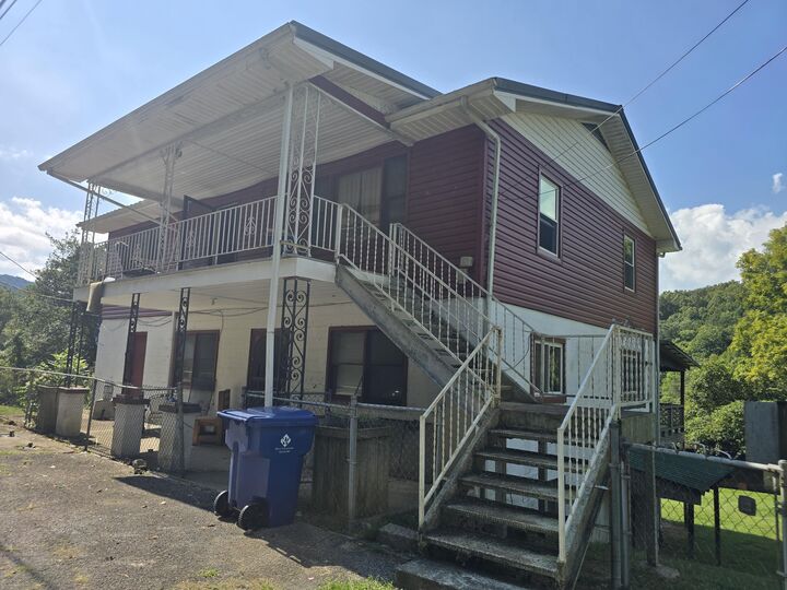 Property Photo:  18870 Highway 190  KY 40940 