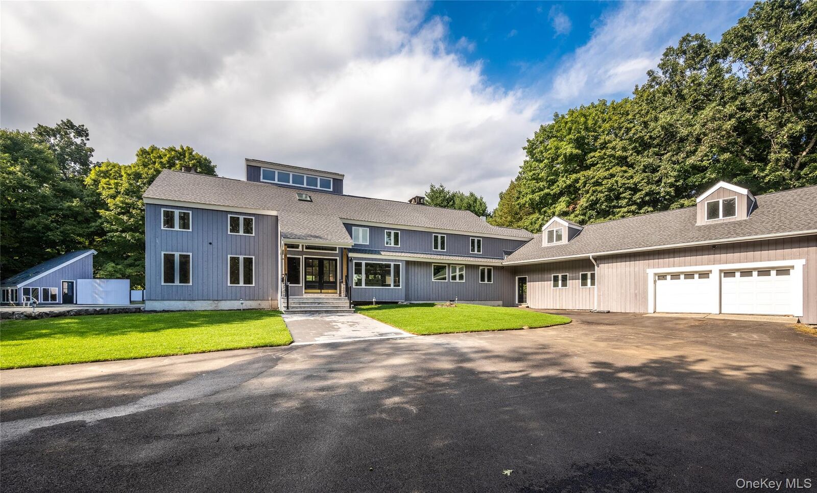 Property Photo: 50 Hickory Kingdom Road NY 10506