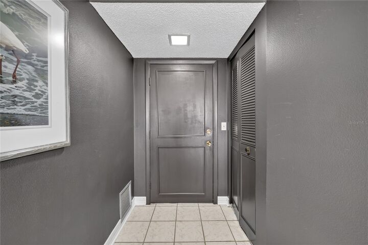 Property Photo:  3860 Ironwood Lane 503G  FL 34209 