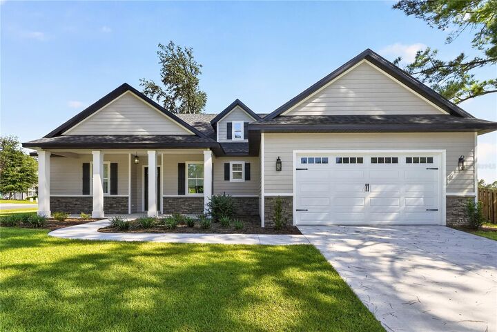 Property Photo:  20488 NW 160th Lane  FL 32643 