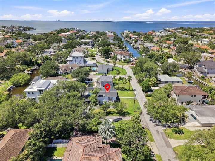 Property Photo:  4902 W San Rafael Street  FL 33629 