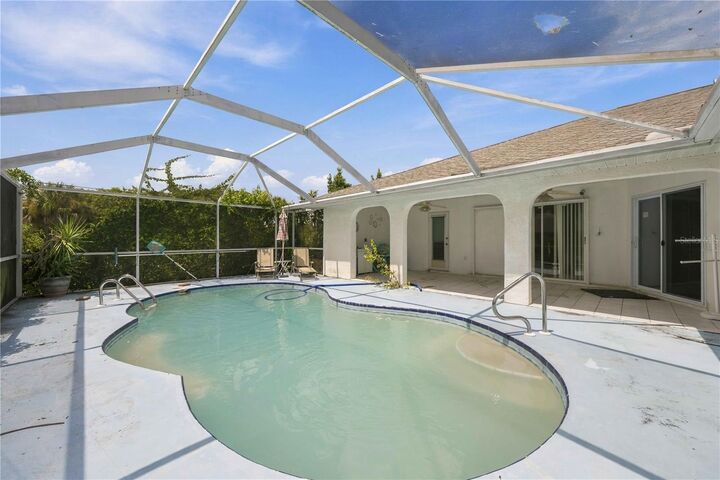 Property Photo:  23179 Avacado Avenue  FL 33980 