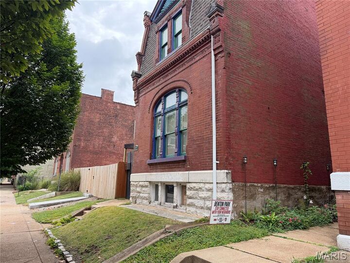 Property Photo:  3319 Wisconsin Avenue  MO 63118 