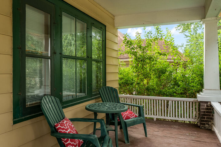 Property Photo: 328 Washington Street IL 61104