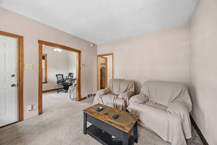 Property Photo:  4119 Maple Avenue  IL 60402 