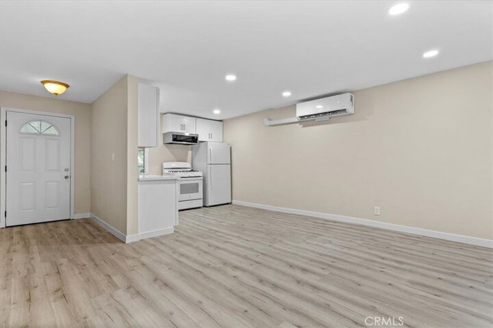 Property Photo: 3652 Fredonia B CA 90068