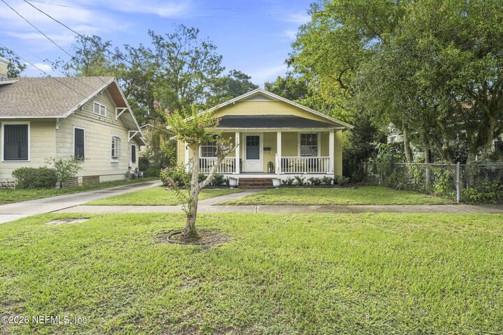 Property Photo: 3674 Walsh Street FL 32205