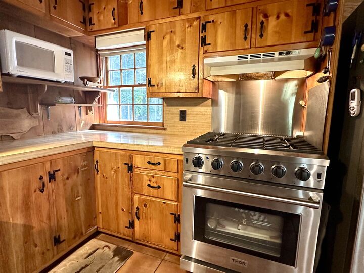 Property Photo: 115 French Road E NH 03287