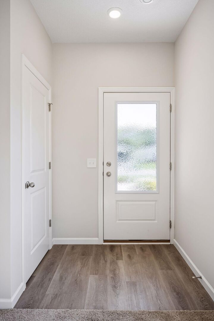 Property Photo:  413 Redwood Street N  MN 55008 