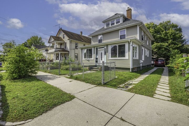 Property Photo: 30 Santa Barbara MA 01104