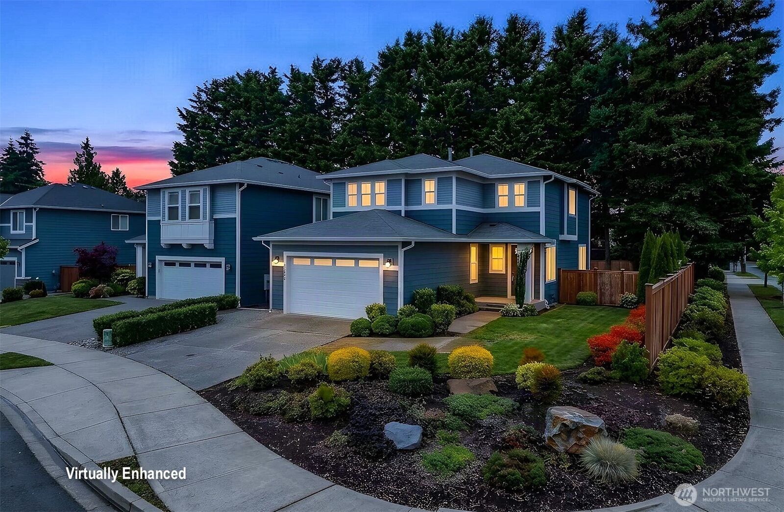 Property Photo: 11526 SE 238th Street WA 98031