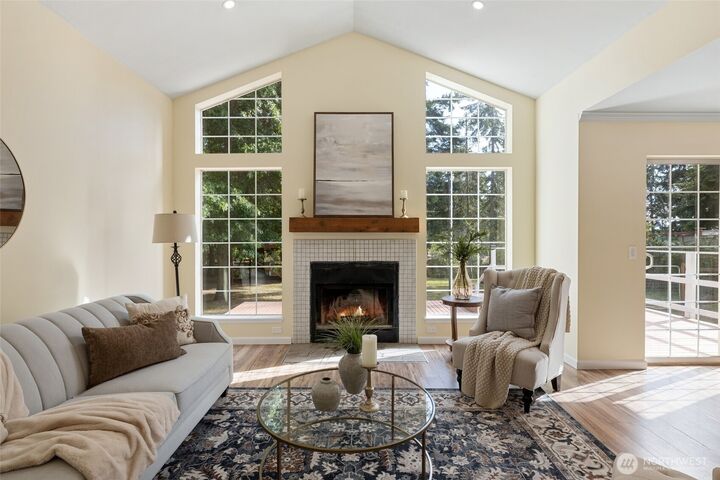 Property Photo:  1006 NE Pennington Loop  WA 98239 