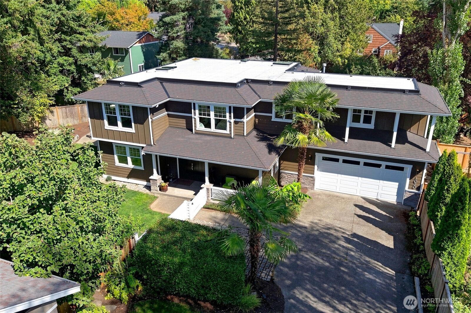 Property Photo:  1020  5th Street  WA 98033 