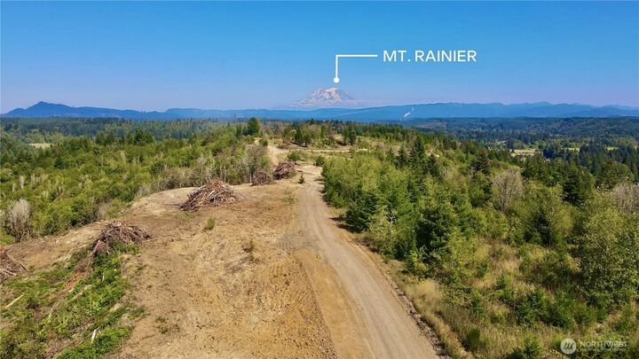 Property Photo:  201  Sawall Avenue  WA 98531 