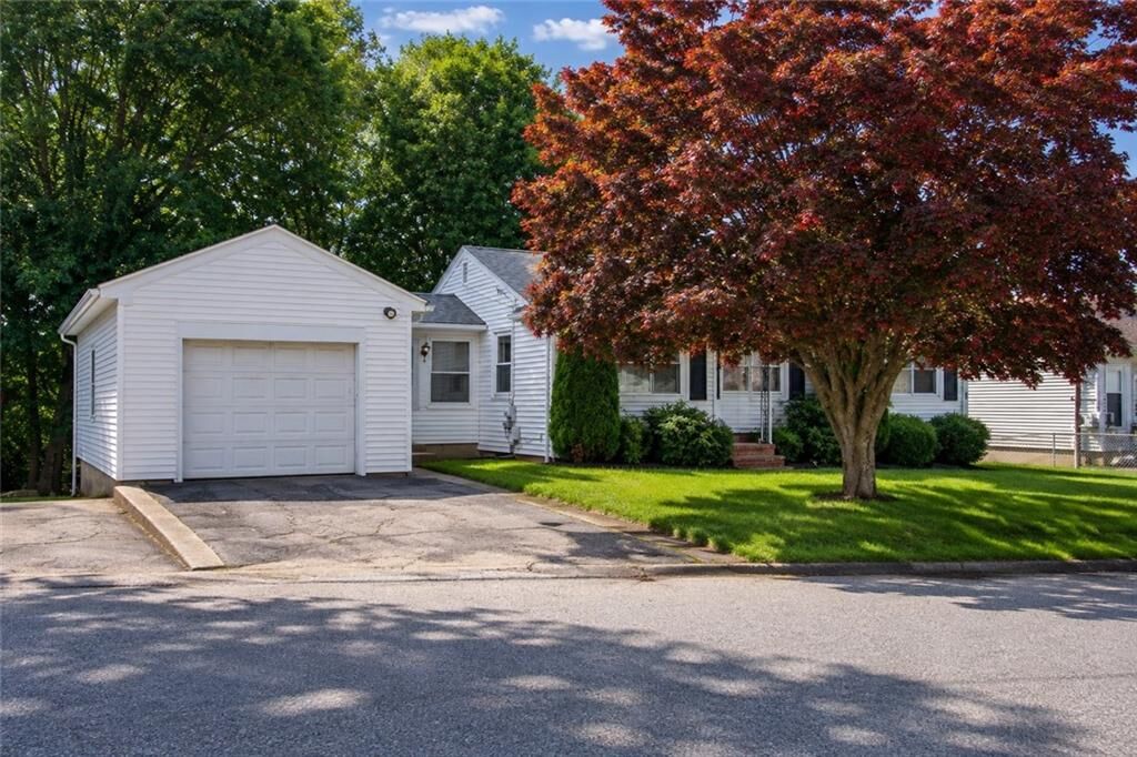 Property Photo:  89 Marlow Street  RI 02920 