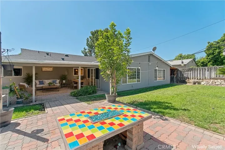 Property Photo:  537 W Whitcomb  CA 91741 