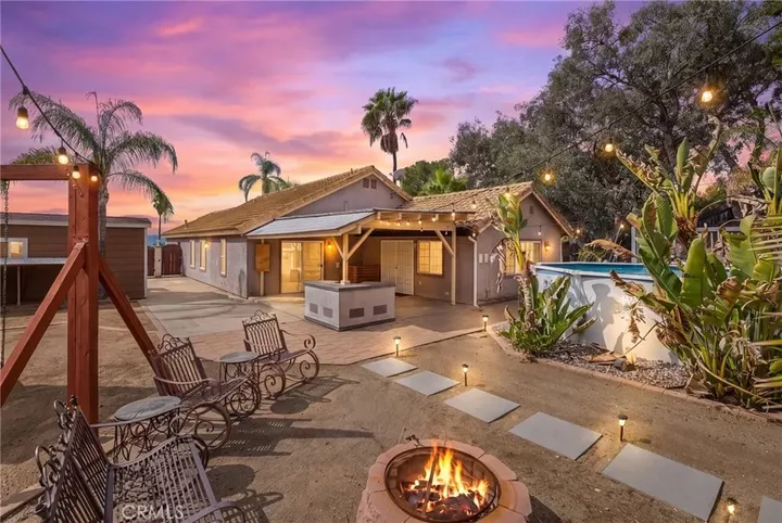 Property Photo:  39015 Corte Pacheco  CA 92562 