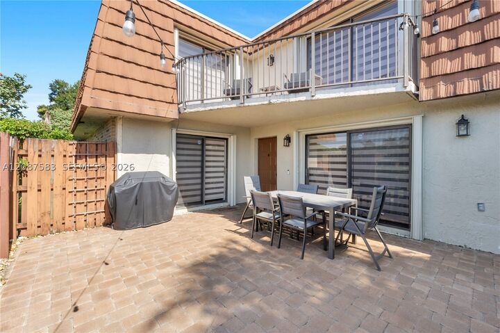 Property Photo:  11882 SW 12th Pl  FL 33325 