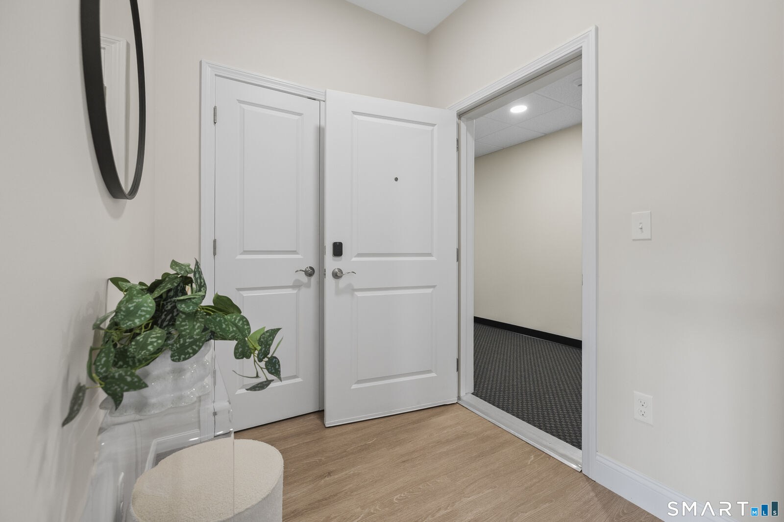 Property Photo:  55 Steele Boulevard 202  CT 06037 
