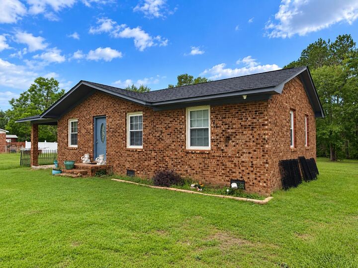 Property Photo:  353 Johnsons Pond Road  SC 29010 