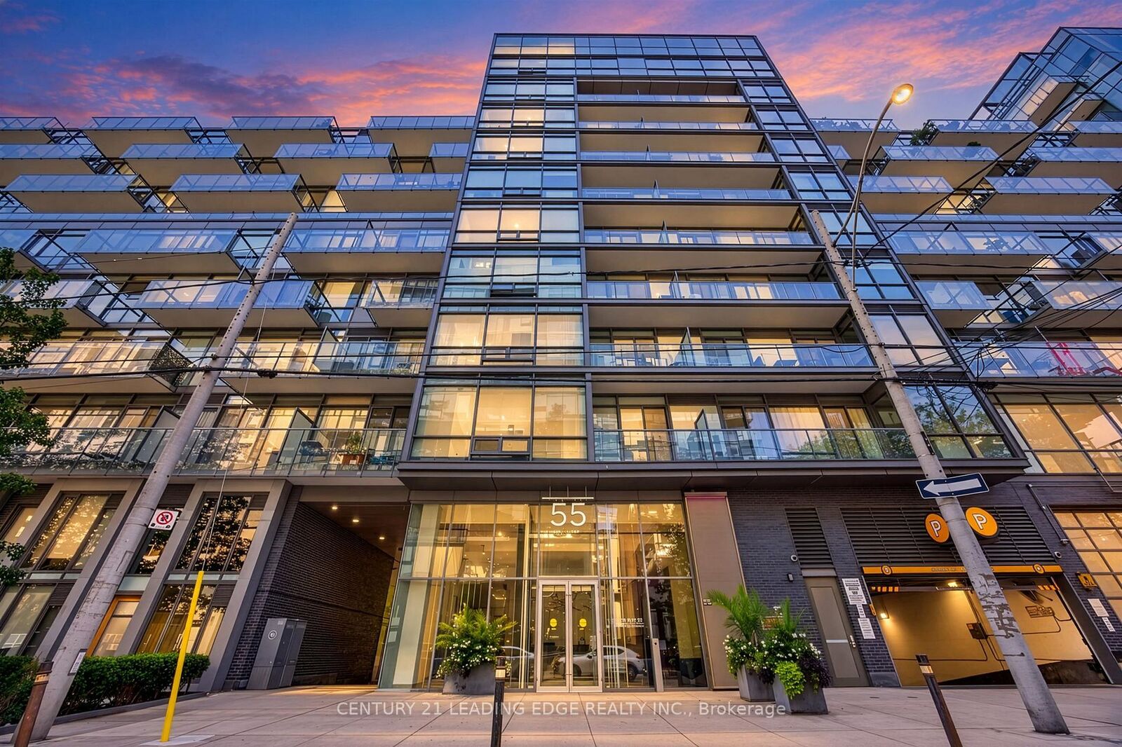 Property Photo:  55 Stewart Street Ph1001  ON M5V 2V1 