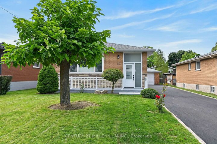 Property Photo:  40 Purdy Crescent Upper  ON L9A 3B3 