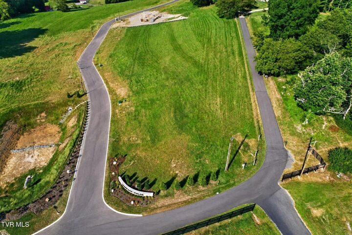 Property Photo:  Lot 17 Olde Thompson Court Court  TN 37615 
