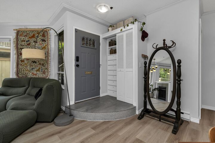 Property Photo:  1100 W 7th Avenue 107  BC V6H 1B4 