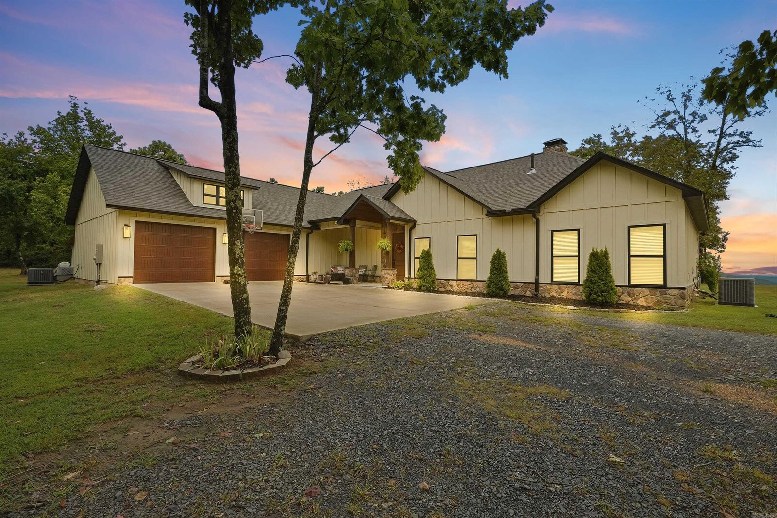 Property Photo:  9059 Highway 16 West  AR 72031 