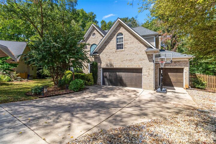 Property Photo:  17442 Glassfield Drive  NC 28078 
