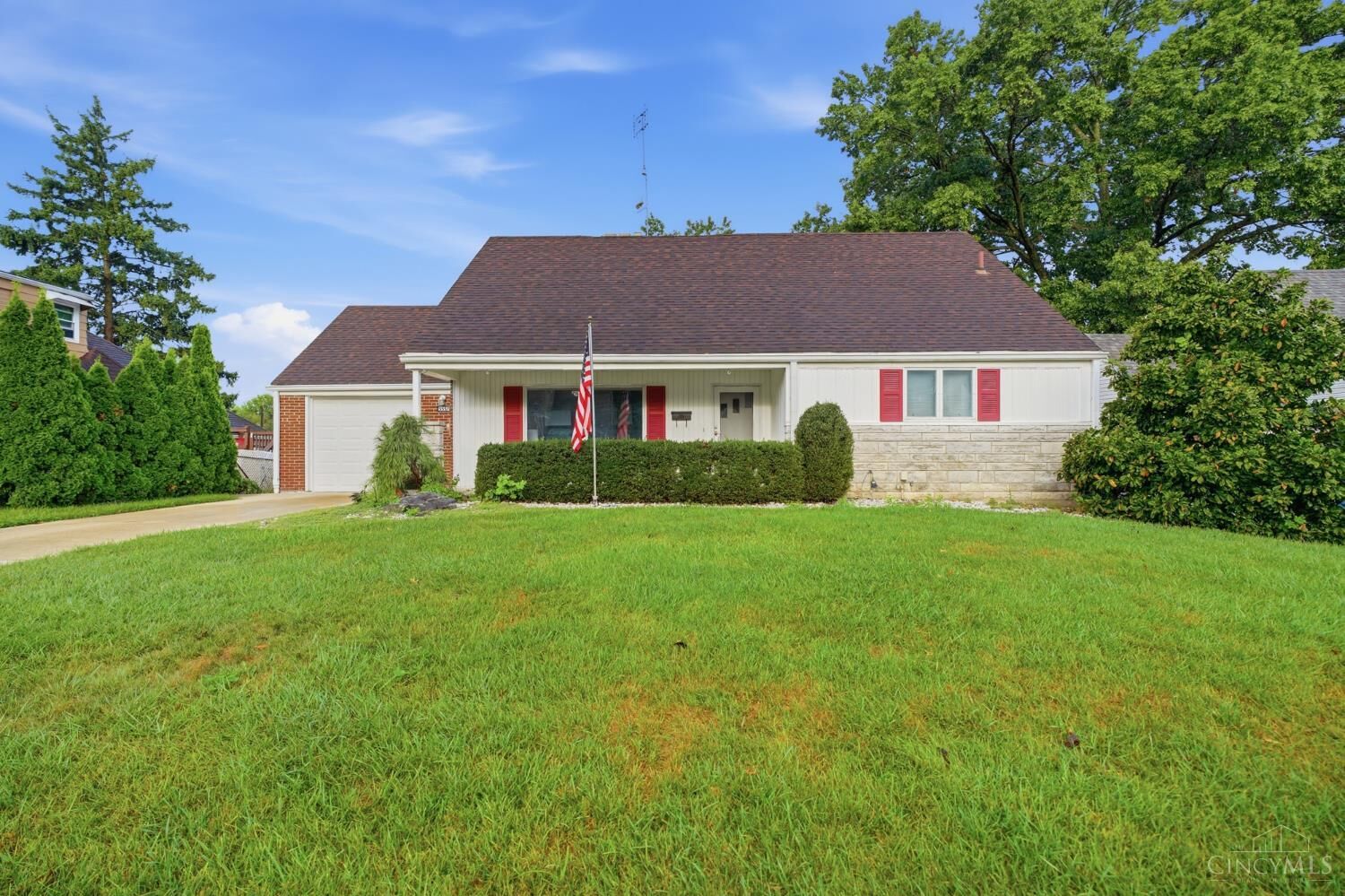 Property Photo:  5557 Fairwood Road  OH 45239 