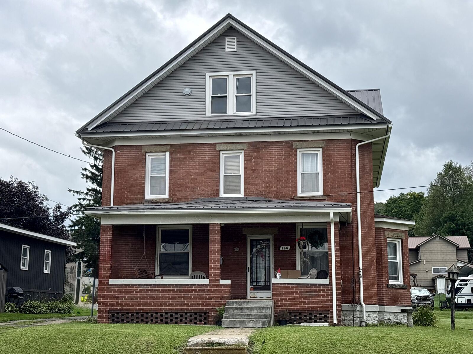 Property Photo:  114 E Main St  PA 15865 