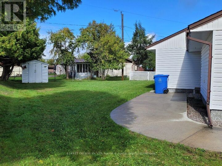 Property Photo: 73 Goodall Street ON P8N 1V7