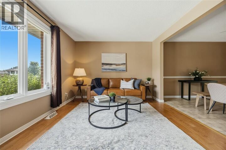 Property Photo:  487 Princeton Crescent  ON N7S 4K1 
