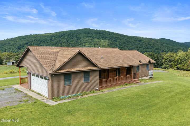 Property Photo: 285 Gridley Road NY 12122